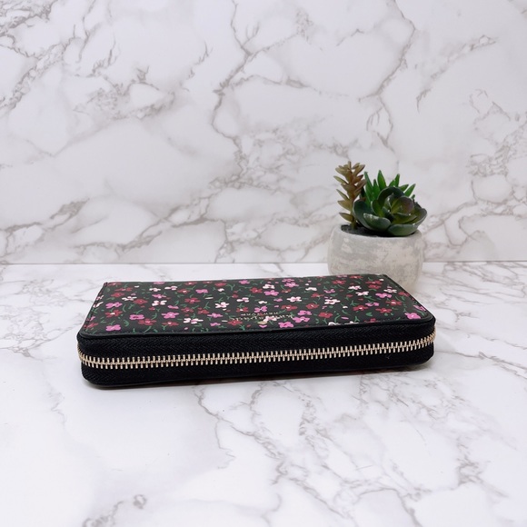 Kate Spade Schuyler Splendid Ditsy Large Continental Wallet - Picture 2 of 7
